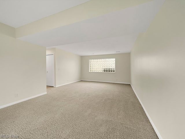 2977 Gale Road, Willoughby, OH 44094