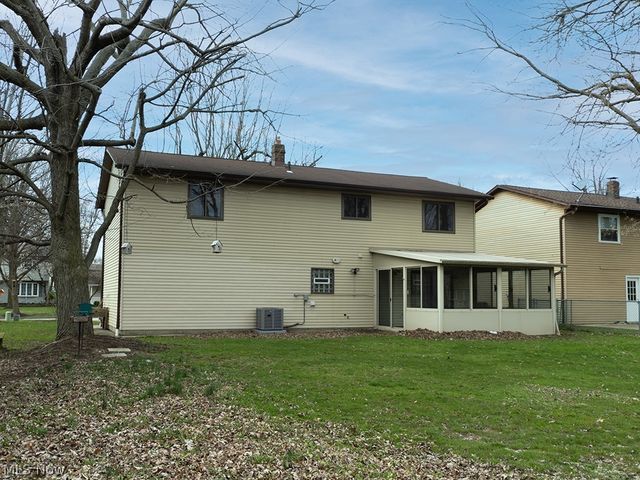 2977 Gale Road, Willoughby, OH 44094