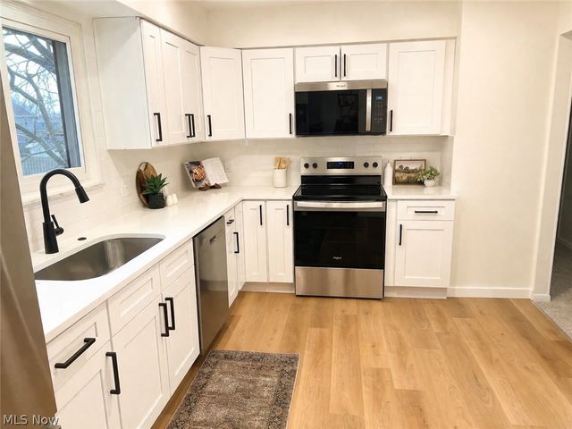 2977 Gale Road, Willoughby, OH 44094