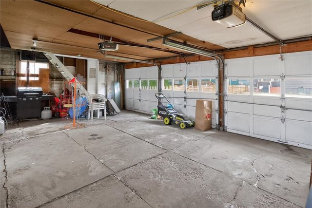 42 Washburn Park, Rochester, NY 14620