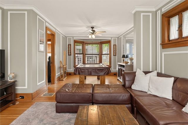 42 Washburn Park, Rochester, NY 14620