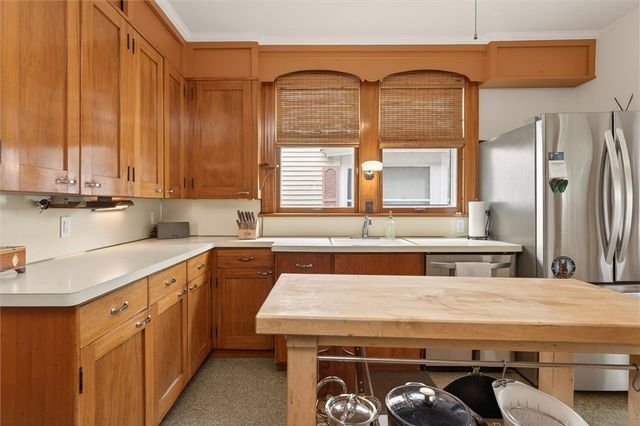 42 Washburn Park, Rochester, NY 14620