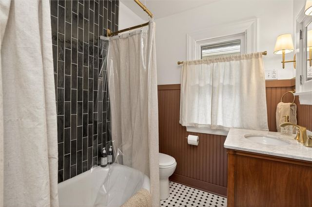 42 Washburn Park, Rochester, NY 14620