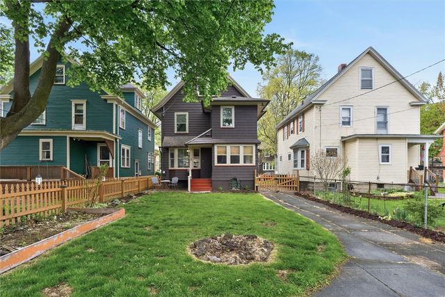 42 Washburn Park, Rochester, NY 14620