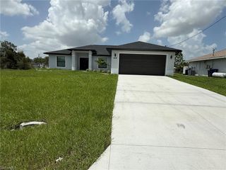 2618 54th ST SW, Lehigh Acres, FL 33976