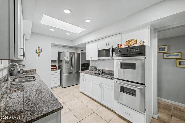 10829 W CAMPANA Drive, Sun City, AZ 85351