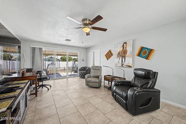 10829 W CAMPANA Drive, Sun City, AZ 85351