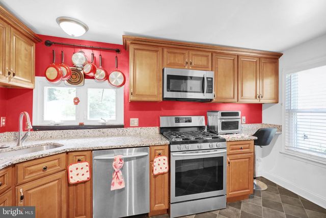 724 ROHRERSTOWN RD, Lancaster, PA 17603
