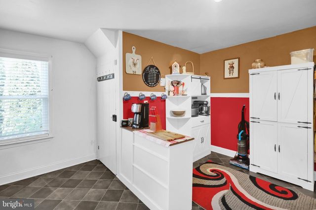 724 ROHRERSTOWN RD, Lancaster, PA 17603
