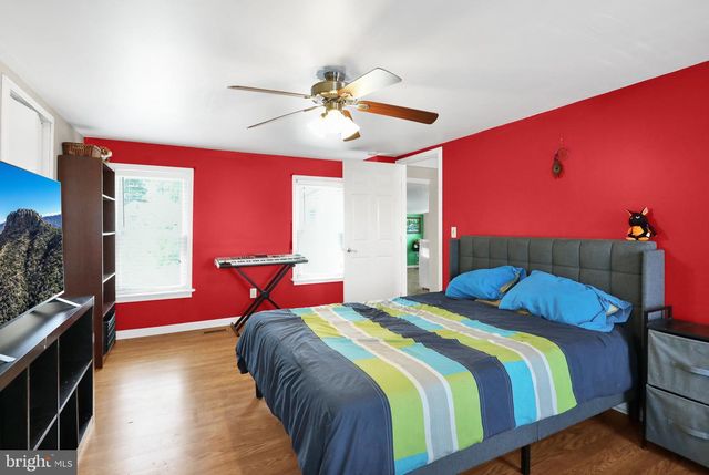 724 ROHRERSTOWN RD, Lancaster, PA 17603