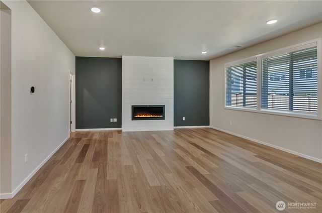 18216 37 Avenue Ct E, Tacoma, WA 98446