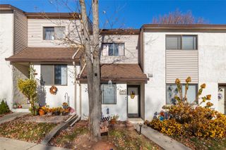 221 Winding Woods Loop 55, Staten Island, NY 10307