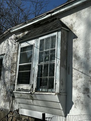 50022 Michigan 40, Paw Paw, MI 49079