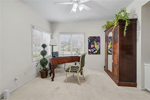 5727 Villa Drive, Lawrence, KS 66047