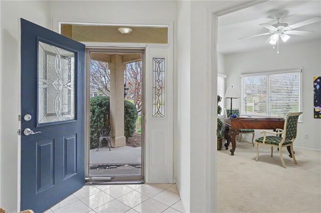 5727 Villa Drive, Lawrence, KS 66047