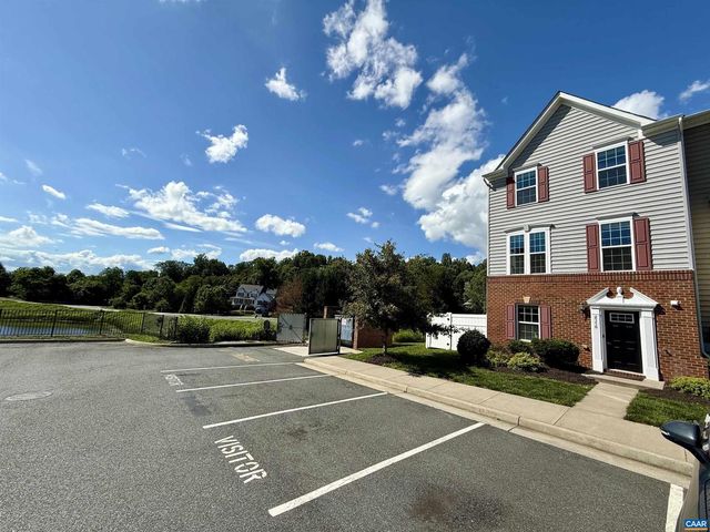 2176 WHISPERING HOLLOW LN, Charlottesville, VA 22911