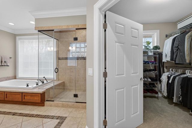 1939 Pine Ridge Drive, Janesville, WI 53545