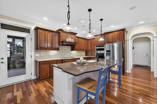 1939 Pine Ridge Drive, Janesville, WI 53545