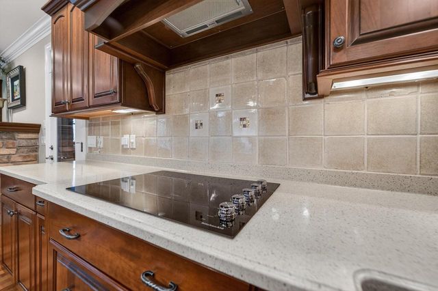 1939 Pine Ridge Drive, Janesville, WI 53545