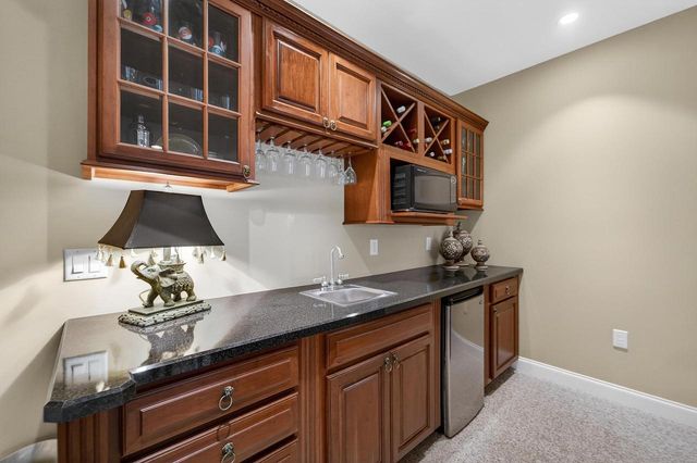 1939 Pine Ridge Drive, Janesville, WI 53545