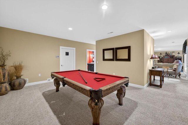 1939 Pine Ridge Drive, Janesville, WI 53545