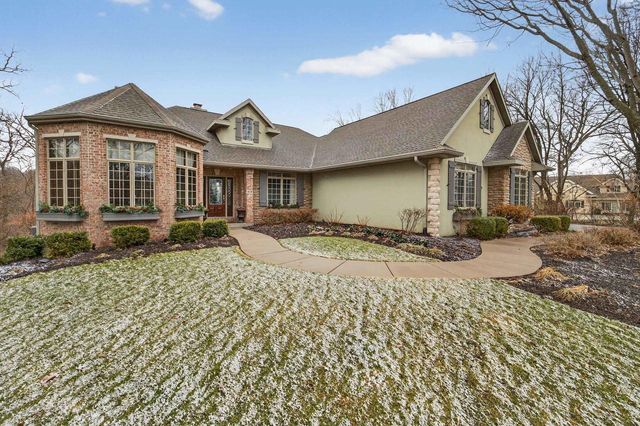 1939 Pine Ridge Drive, Janesville, WI 53545