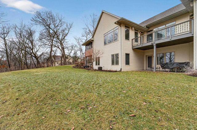 1939 Pine Ridge Drive, Janesville, WI 53545