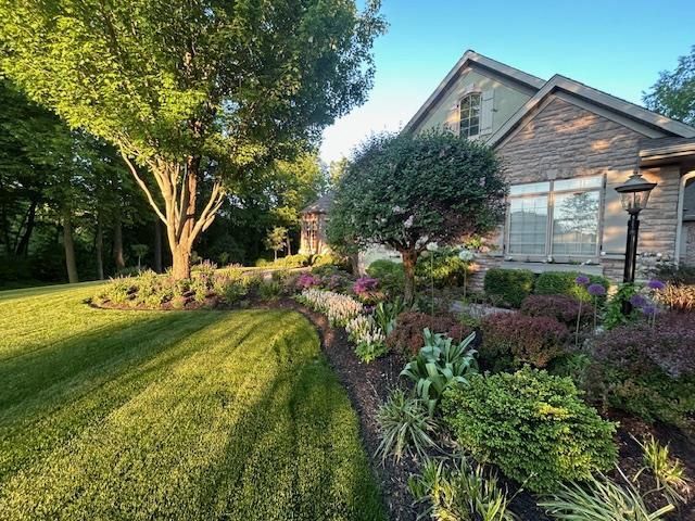 1939 Pine Ridge Drive, Janesville, WI 53545