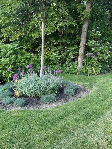 1939 Pine Ridge Drive, Janesville, WI 53545