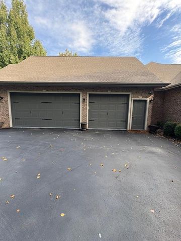 1939 Pine Ridge Drive, Janesville, WI 53545