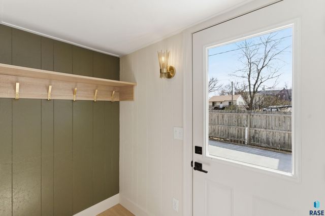 304 Highland Ave Avenue, Sioux Falls, SD 57103