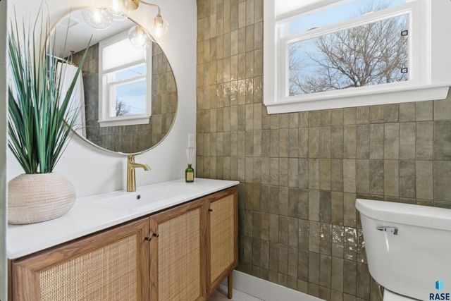 304 Highland Ave Avenue, Sioux Falls, SD 57103