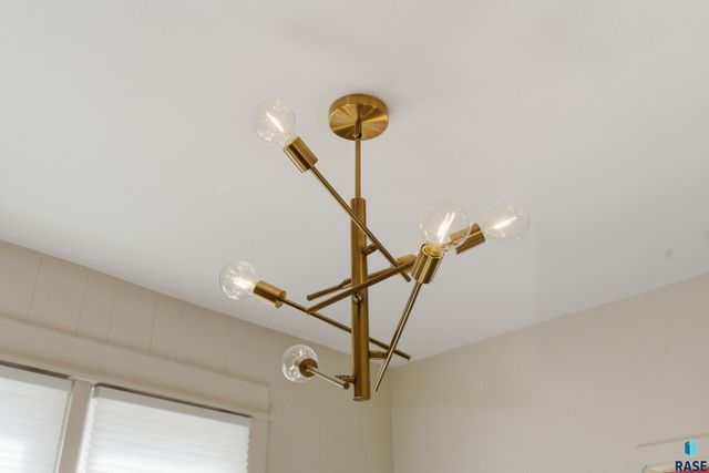 304 Highland Ave Avenue, Sioux Falls, SD 57103