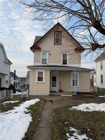 115 Lyon Ave, City Of But Se, PA 16001