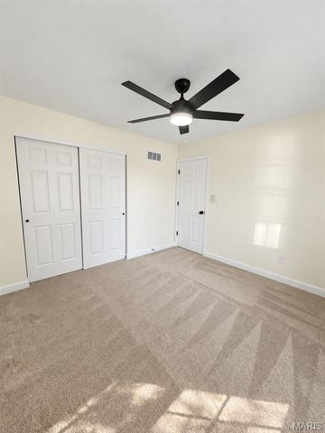 1731 Fairview Farms Circle, Wentzville, MO 63385