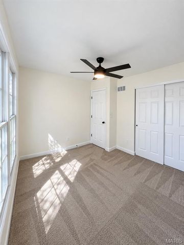 1731 Fairview Farms Circle, Wentzville, MO 63385