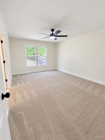 1731 Fairview Farms Circle, Wentzville, MO 63385