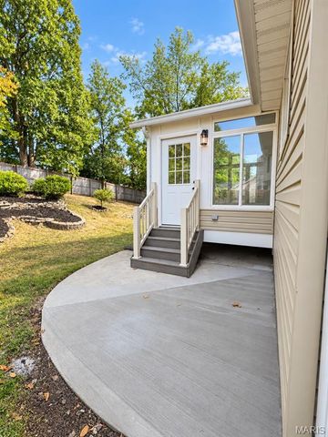 1731 Fairview Farms Circle, Wentzville, MO 63385