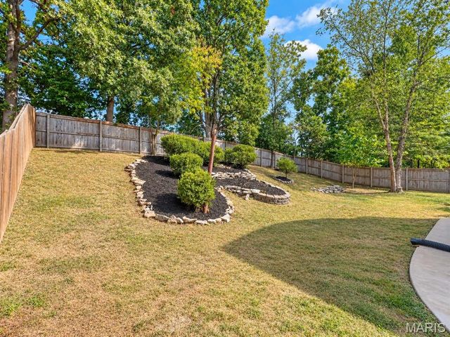 1731 Fairview Farms Circle, Wentzville, MO 63385