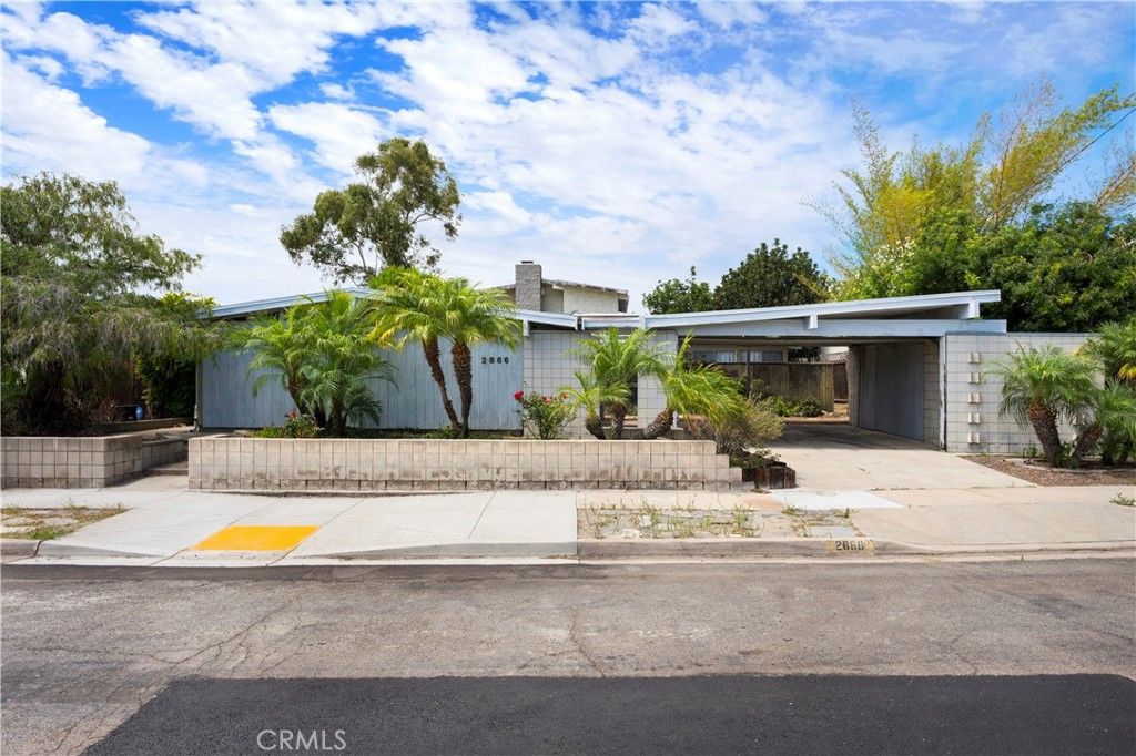 Image 1 of property listing at 2866 Gobat Avenue, San Diego, CA 92122