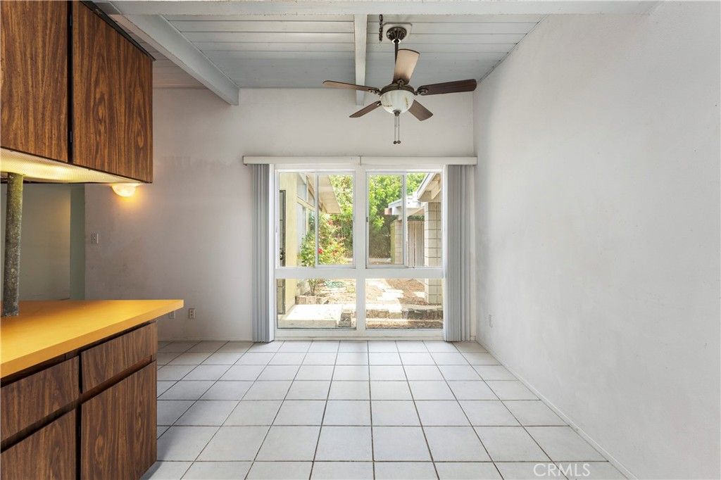 Image 10 of property listing at 2866 Gobat Avenue, San Diego, CA 92122