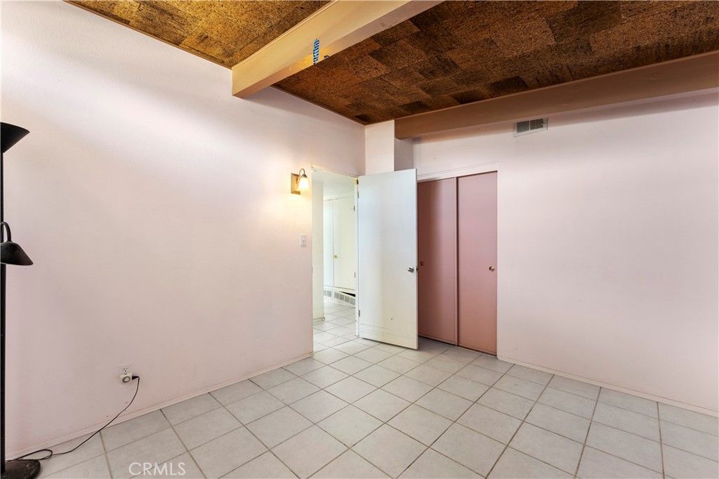 Image 18 of property listing at 2866 Gobat Avenue, San Diego, CA 92122