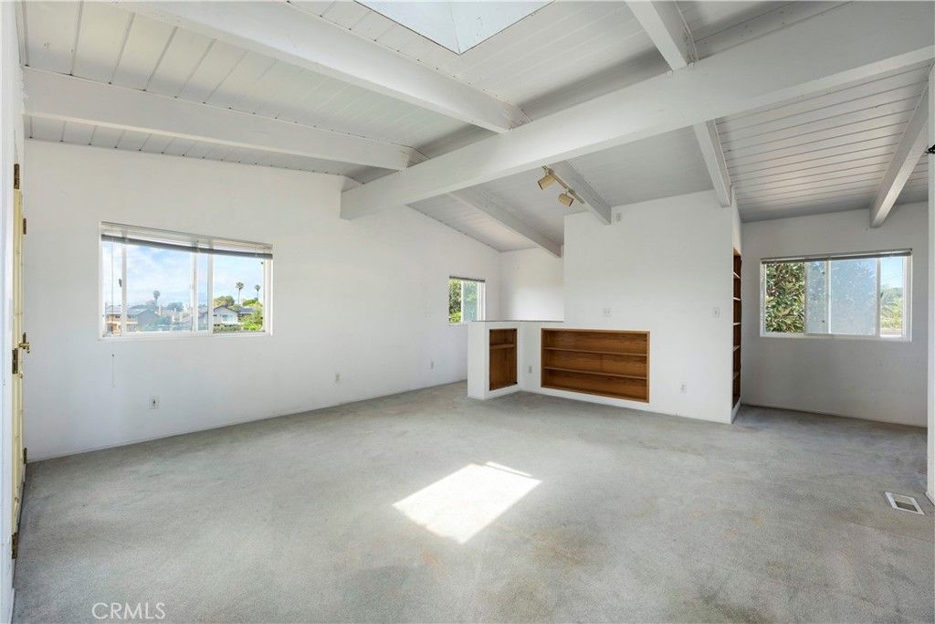 Image 29 of property listing at 2866 Gobat Avenue, San Diego, CA 92122