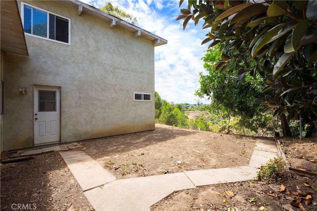 Image 33 of property listing at 2866 Gobat Avenue, San Diego, CA 92122