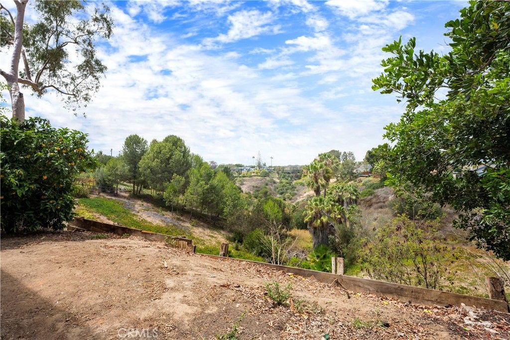 Image 37 of property listing at 2866 Gobat Avenue, San Diego, CA 92122