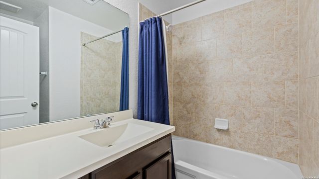 5251 Honeyflower, Bulverde, TX 78163