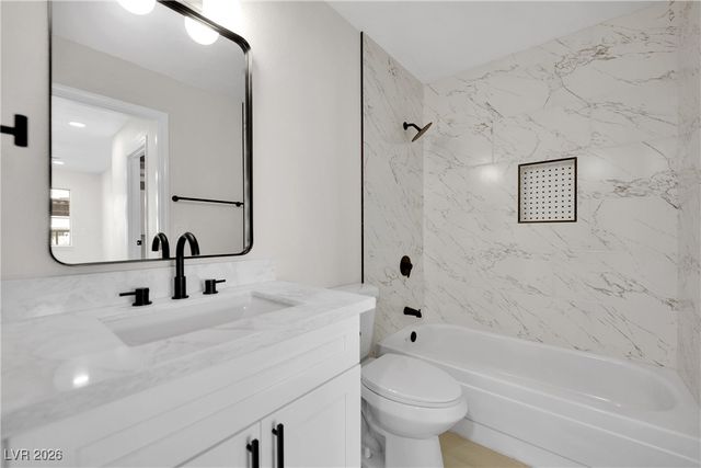 5841 Medallion Drive 102, Las Vegas, NV 89122