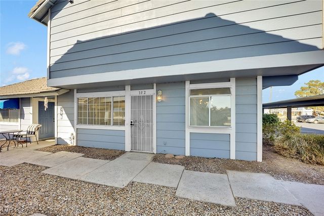 5841 Medallion Drive 102, Las Vegas, NV 89122