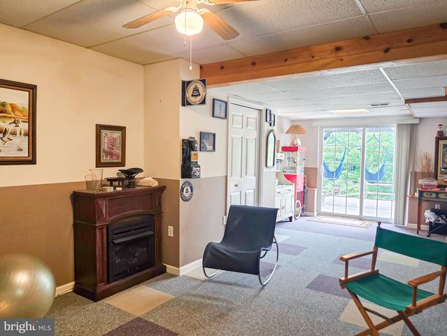808 SYCAMORE RD, Mohnton, PA 19540