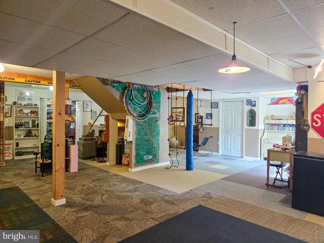 808 SYCAMORE RD, Mohnton, PA 19540